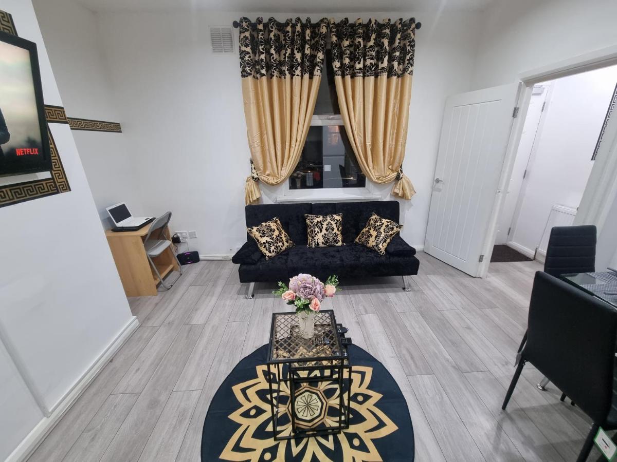 *A!S* Setup For Your Most Amazing Relaxed Stay + Free Parking + Free Fast Wifi * Leeds  Bagian luar foto