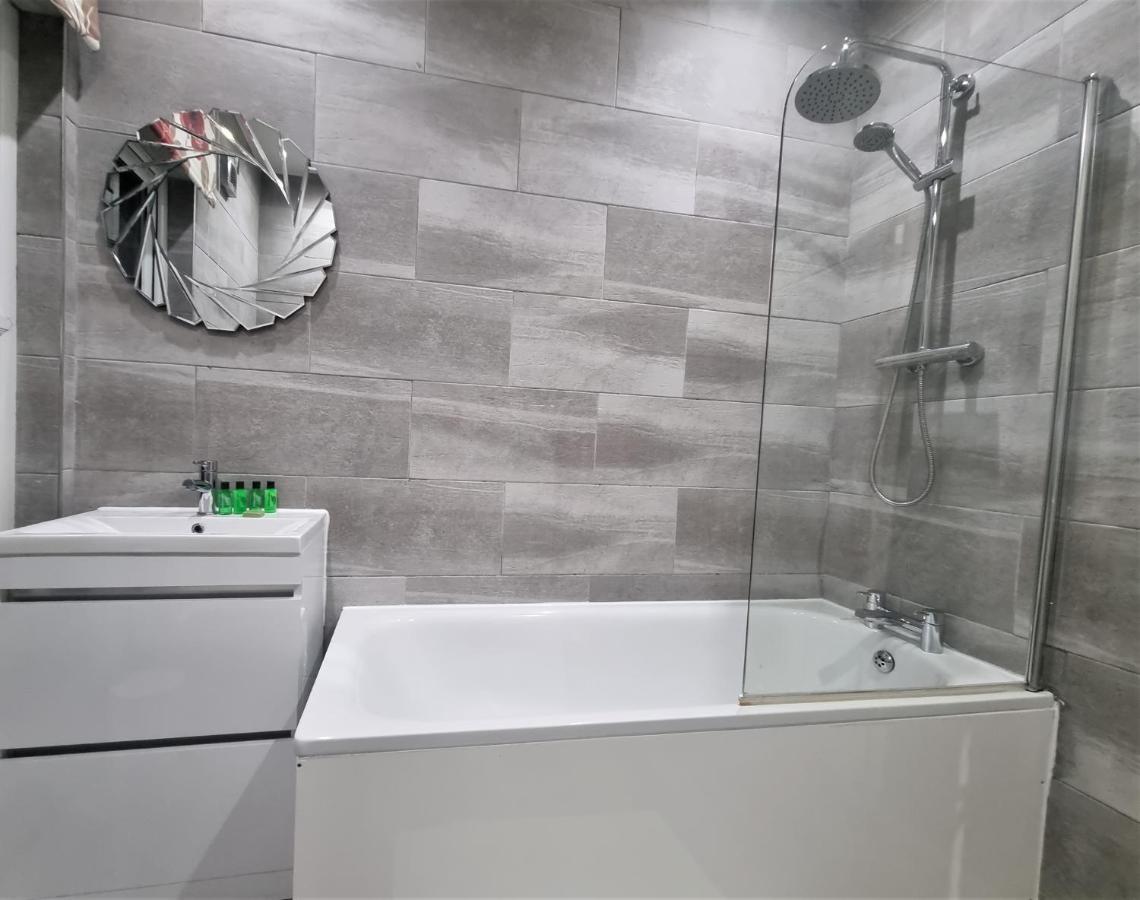 *A!S* Setup For Your Most Amazing Relaxed Stay + Free Parking + Free Fast Wifi * Leeds  Bagian luar foto